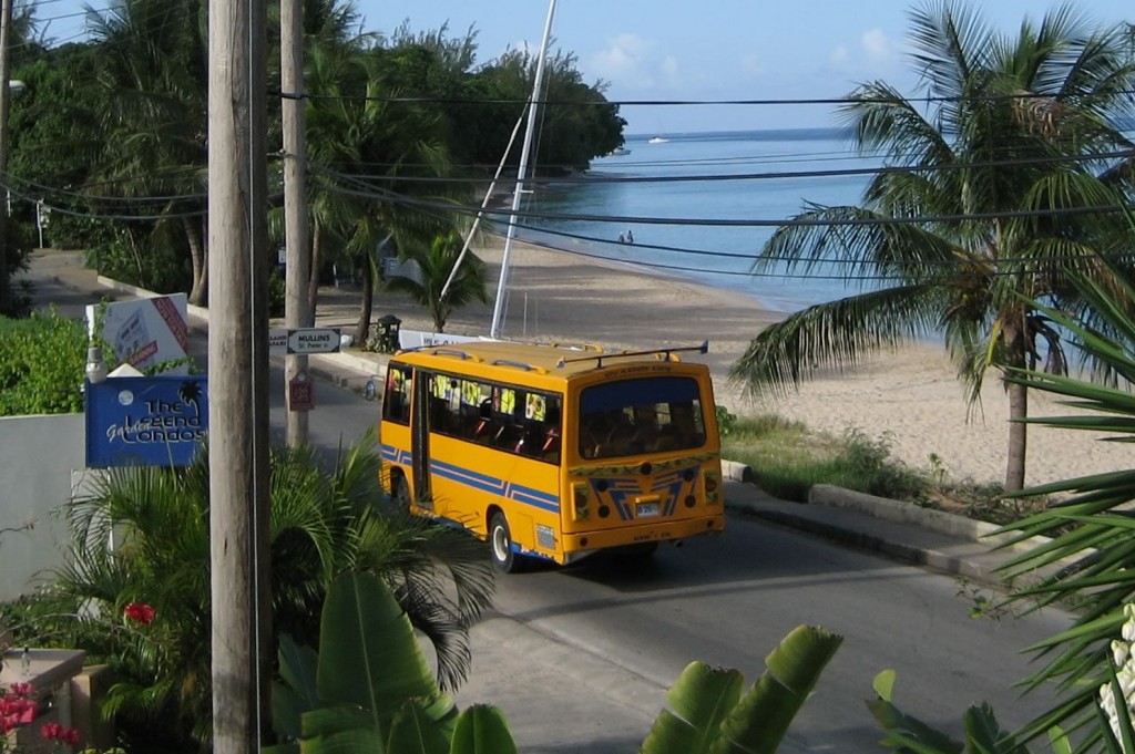 affordable-holiday-bus